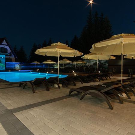 Toga Cottage Yablunytsya Bagian luar foto